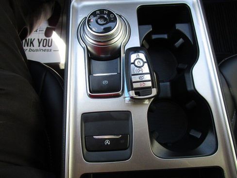 Used 2024 Ford Edge SEL w/ Convenience Package AWD/4WD image 20