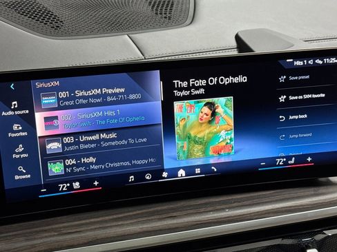 Certified 2024 BMW X7 xDrive40i w/ Executive Package image 24