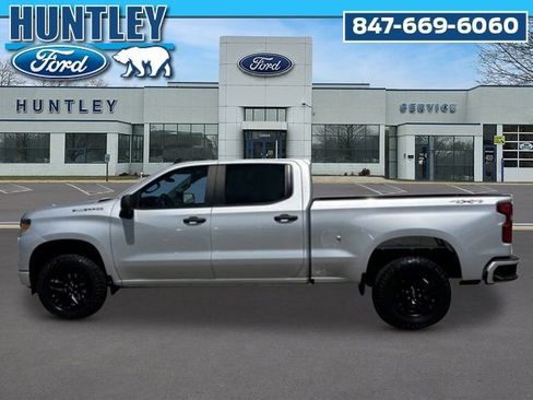 Used 2022 Chevrolet Silverado 1500 Custom AWD/4WD image 7