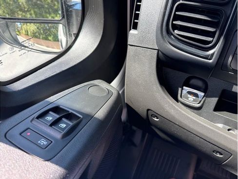 Used 2023 RAM ProMaster 1500 FWD image 12