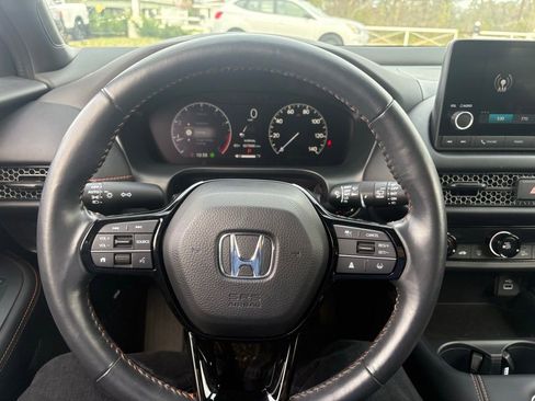 Used 2024 Honda HR-V Sport image 13