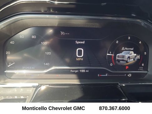 Used 2025 GMC Sierra 1500 SLT AWD/4WD image 15