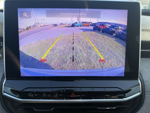 Certified 2024 Jeep Compass Sport image 24