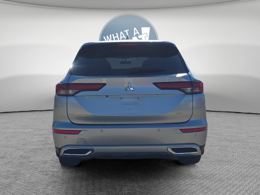 Used 2022 Mitsubishi Outlander SE AWD/4WD image 5