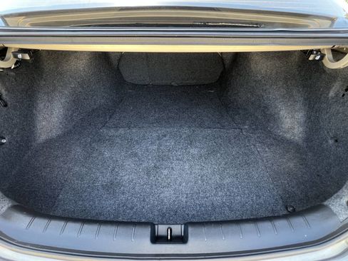 Used 2017 Honda Accord EX-L image 21