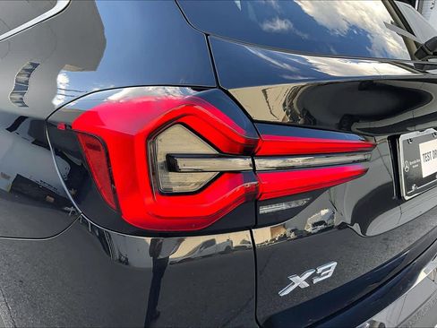 Used 2024 BMW X3 xDrive30i w/ Premium Package image 28