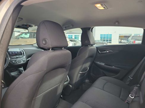 Used 2024 Chevrolet Malibu LT FWD image 16