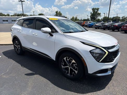 Used 2023 Kia Sportage EX FWD image 5