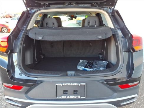 Certified 2023 Buick Encore GX Preferred w/ Cold Weather Comfort Package image 9