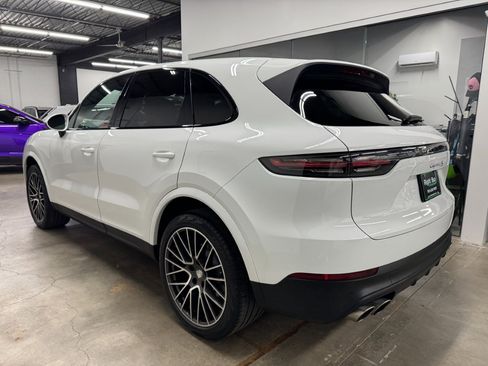 Used 2019 Porsche Cayenne S image 6