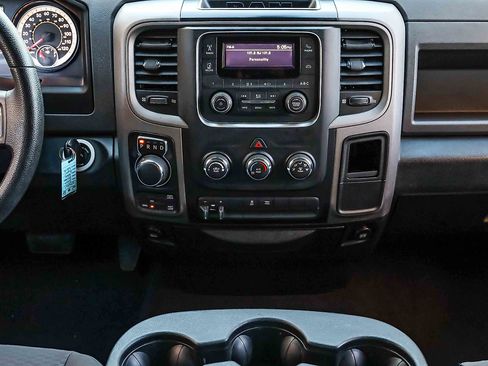 Used 2016 RAM 1500 Express image 11