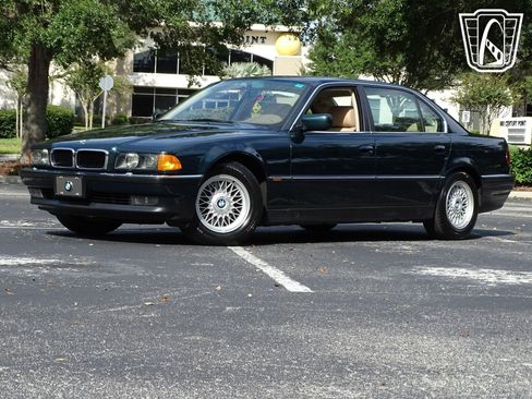 Used 1995 BMW 740iL image 3