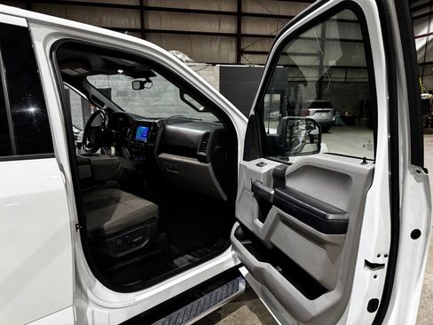 Used 2020 Ford F150 XLT w/ Equipment Group 302A Luxury image 24