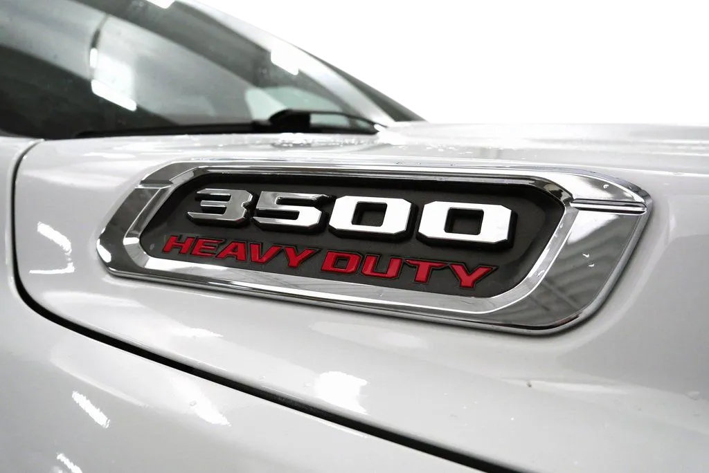 Used 2022 RAM 3500 Limited AWD/4WD image 10