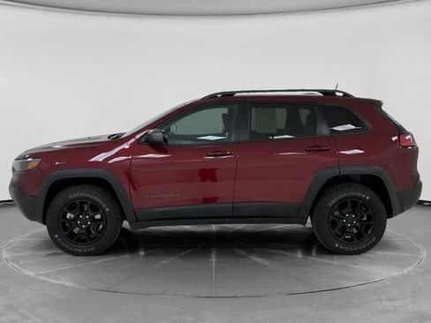 Used 2020 Jeep Cherokee Trailhawk w/ Comfort/Convenience Group AWD/4WD image 6