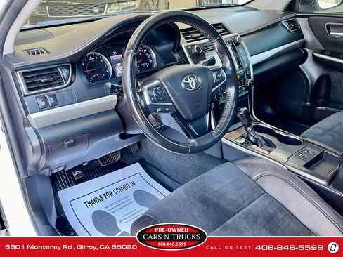 Used 2017 Toyota Camry XSE FWD image 9