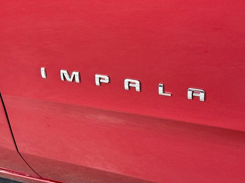 Used 2014 Chevrolet Impala LT FWD image 29