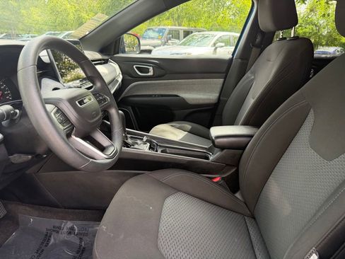 Used 2023 Jeep Compass Sport AWD/4WD image 18