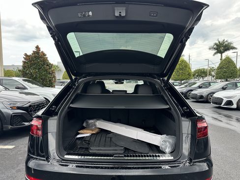 New 2026 Audi SQ8 Prestige AWD/4WD image 8