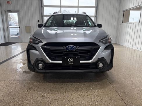 Used 2024 Subaru Outback image 7