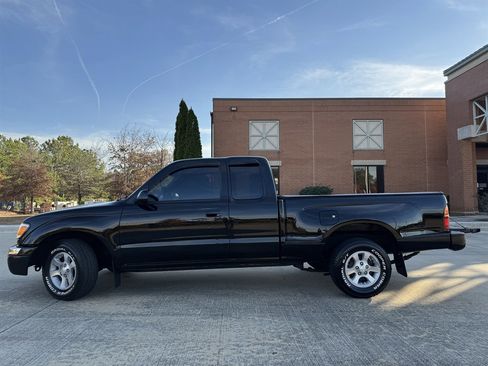 Used 2000 Toyota Tacoma 2WD Xtracab image 36