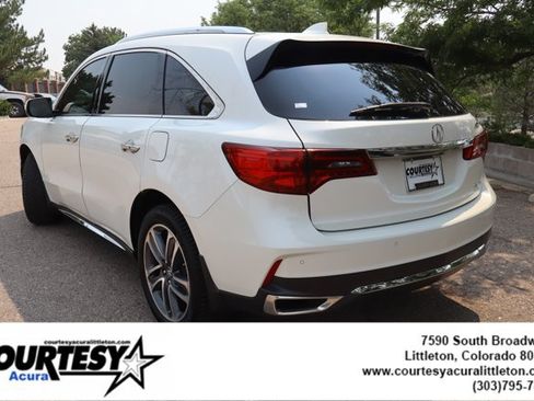 Used 2017 Acura MDX SH-AWD w/ Advance Package image 4
