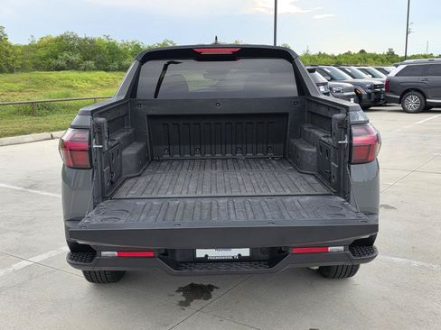 Used 2022 Hyundai Santa Cruz SEL FWD image 8