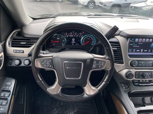 Used 2018 GMC Yukon XL Denali w/ Open Road Package image 18
