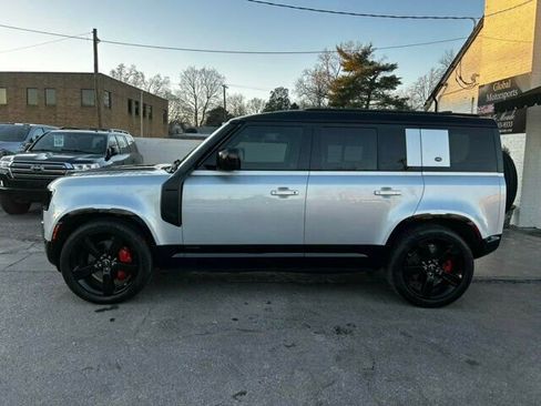 Used 2020 Land Rover Defender 110 X image 2