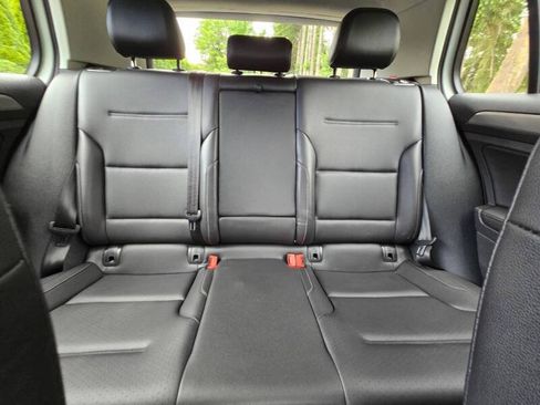 Used 2015 Volkswagen Golf TDI SEL FWD image 15