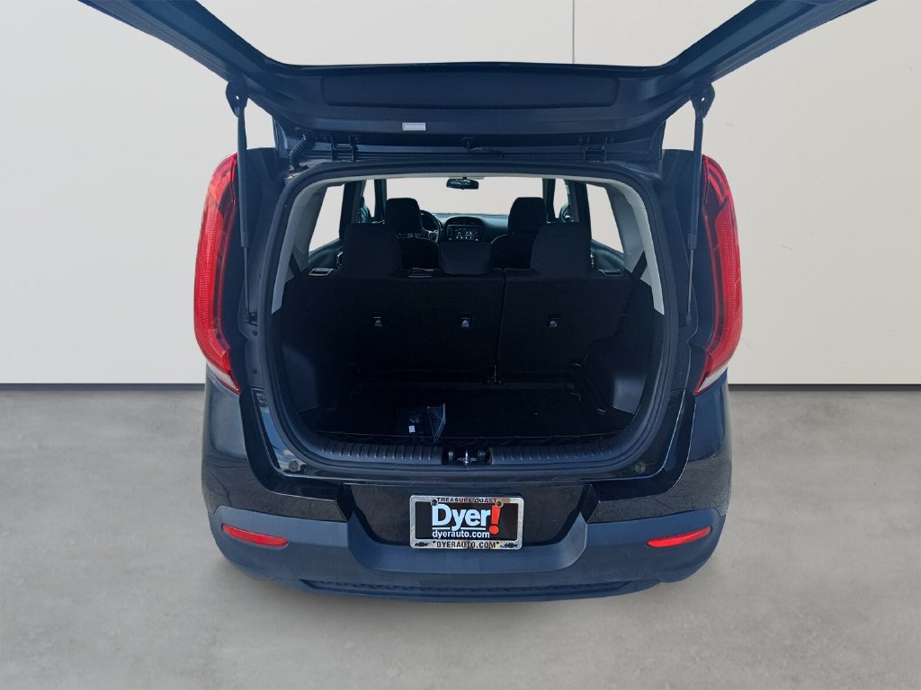 Used 2020 Kia Soul LX FWD image 18