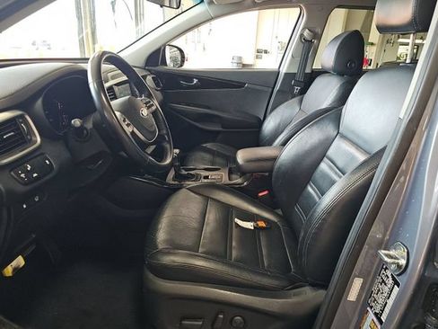 Used 2020 Kia Sorento EX FWD image 5