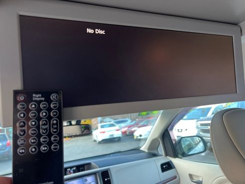 Used 2014 Toyota Sienna Limited w/ Limited Premium Package AWD/4WD image 29
