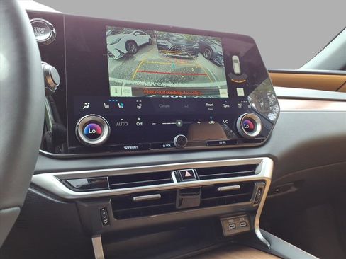 New 2025 Lexus RX 350 AWD image 13