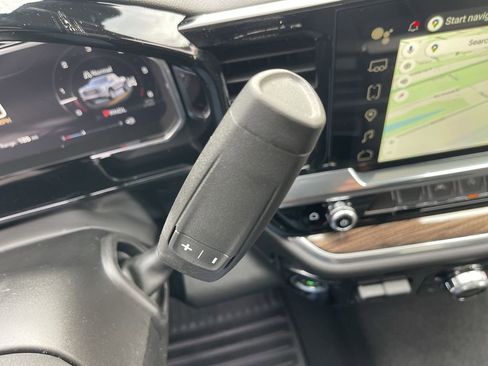 New 2026 GMC Sierra 1500 Elevation AWD/4WD image 16