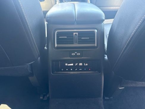 Used 2024 MAZDA CX-90 3.3 Turbo w/ Preferred Plus AWD/4WD image 40