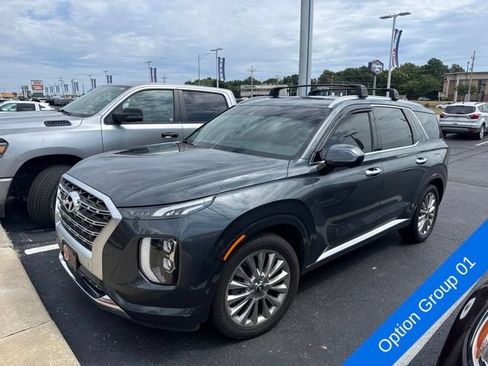 Used 2020 Hyundai Palisade Limited FWD image 2