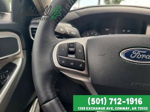 Used 2023 Ford Explorer XLT w/ Equipment Group 202A AWD/4WD image 14