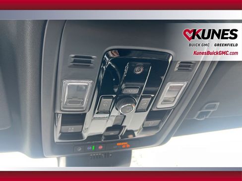 New 2026 GMC Yukon XL Denali w/ Sun & Power Step Package AWD/4WD image 31