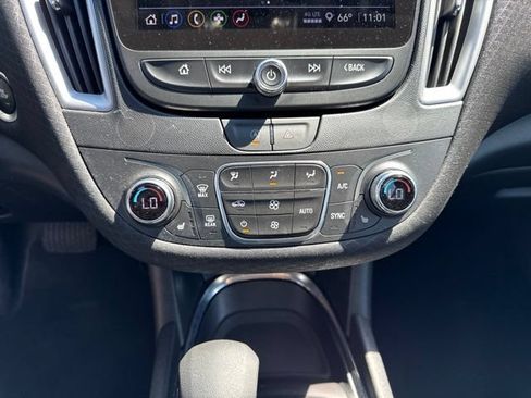 Used 2024 Chevrolet Malibu LT FWD image 22