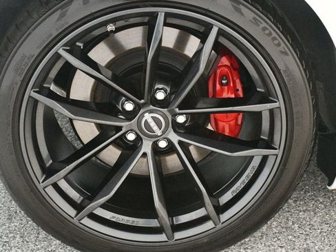 Used 2024 Nissan Z Performance w/ Floor Mat Package image 20