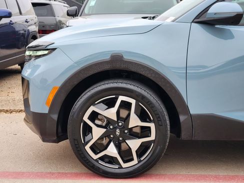 Certified 2022 Hyundai Santa Cruz Limited image 8