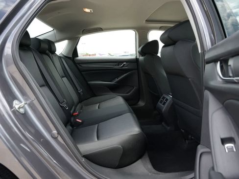 Used 2018 Honda Accord EX image 20