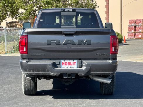 New 2026 RAM 2500 Laramie AWD/4WD image 4