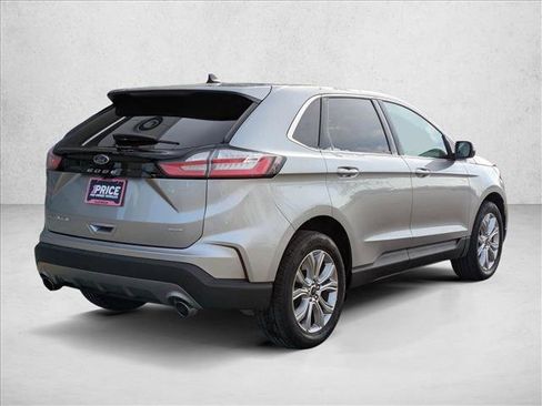 Used 2024 Ford Edge Titanium image 5