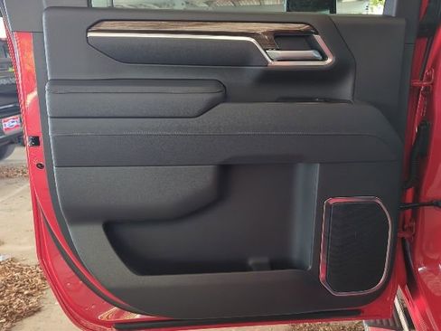 New 2025 Chevrolet Silverado 2500 LT w/ Texas Edition image 13