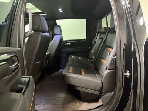 Used 2024 GMC Sierra 2500 AT4 w/ AT4 Premium Plus Package image 23