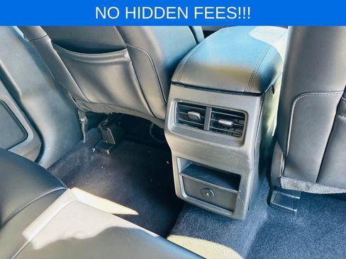 Used 2023 Ford Edge SEL image 26