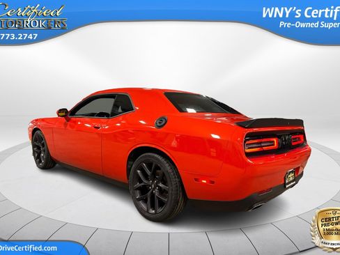 Used 2021 Dodge Challenger GT w/ Blacktop Package image 8