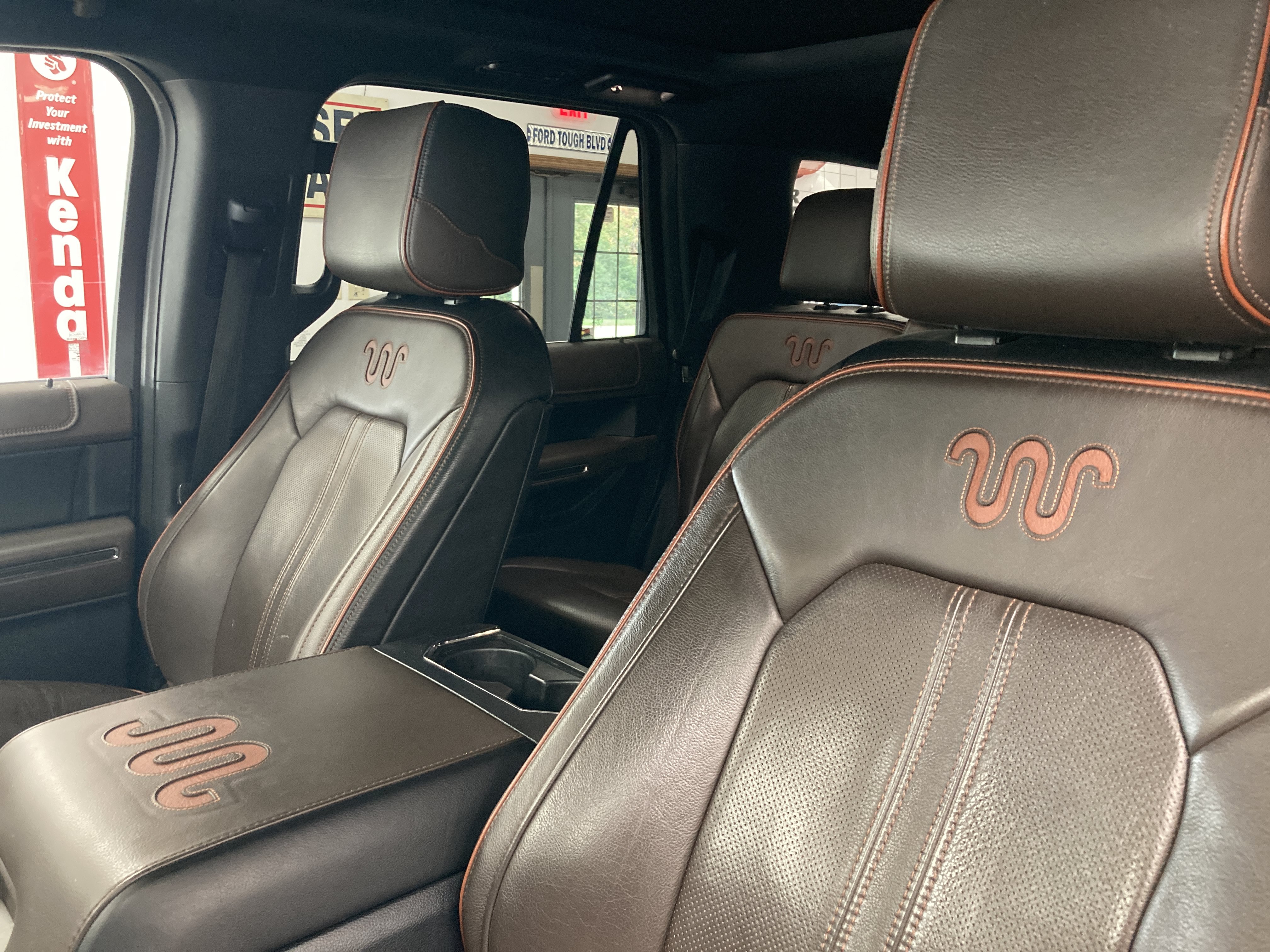 Used 2020 Ford Expedition King Ranch AWD/4WD image 13